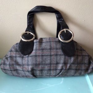 NEW. Chateau. Gray/Black Handbag.